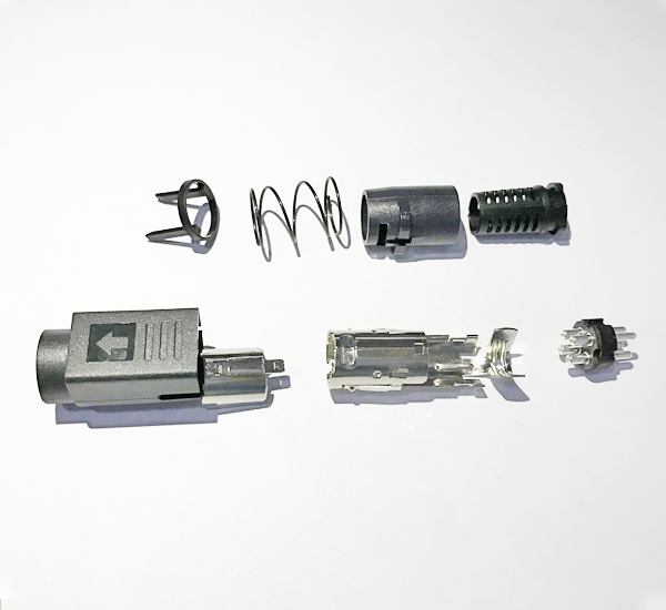 今天簡單給大家闡述防水插頭如何？